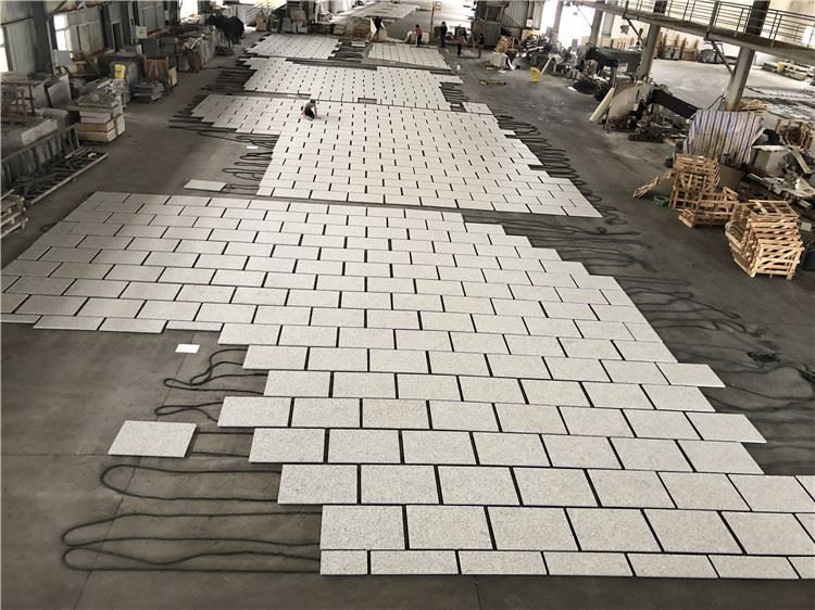 Granit blanc amb gris