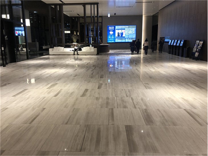 Marbre blanc de fusta